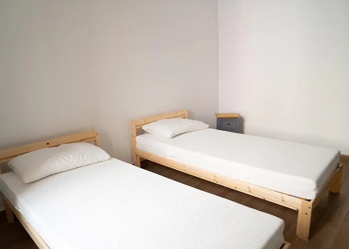 La Casa Che Accoglie Rom